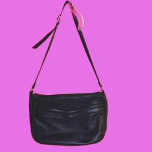 Vintage TJW By Mervyn's Black Leather Shoulder Bag Purse Retro